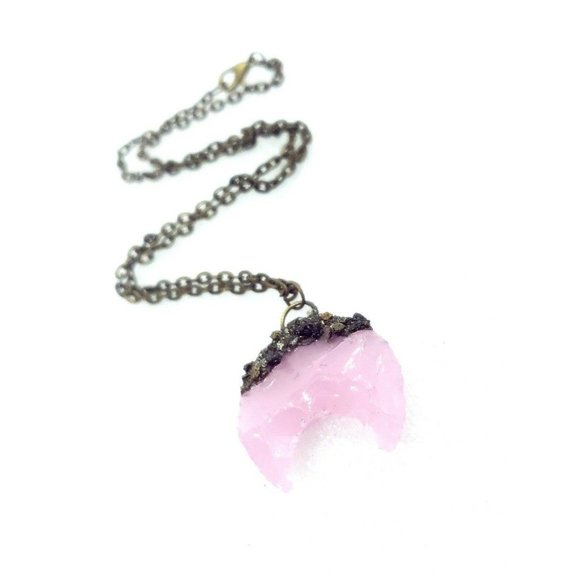 Pink moon and pyrite crystal Necklace - Picture 7 of 11